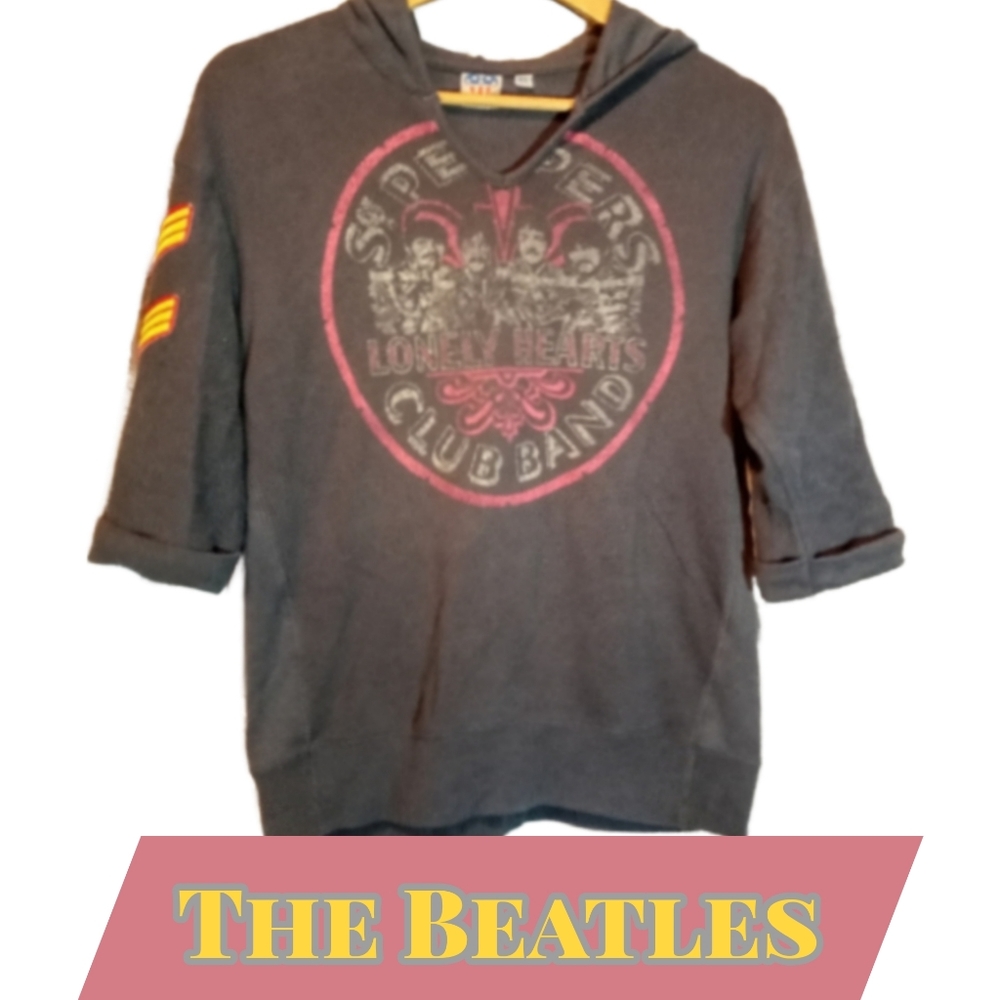 Junk Food Hoodie * Sgt Pepper and the Lonely Hearts Club Band * The Beatles * XL